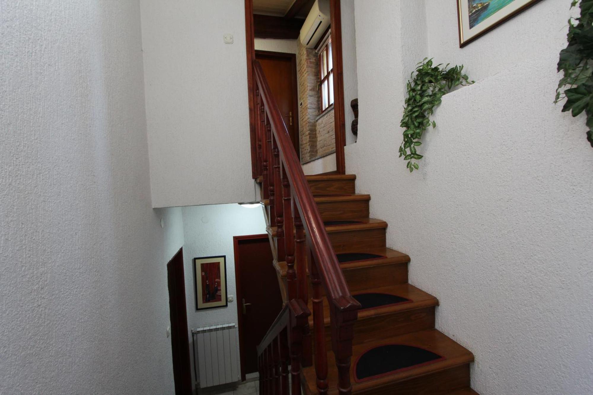 Isabel Apartment *